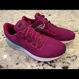 Nike Structure 22 Running Shoes